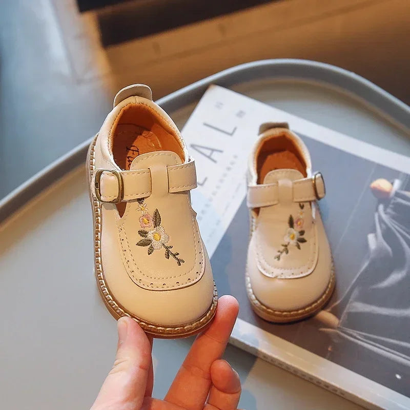 ‌Girls Vintage Embroidered Floral Mary Jane Shoes 2025 Fall Toddler Cover-Toe Comfortable Baby Shoes 21-30